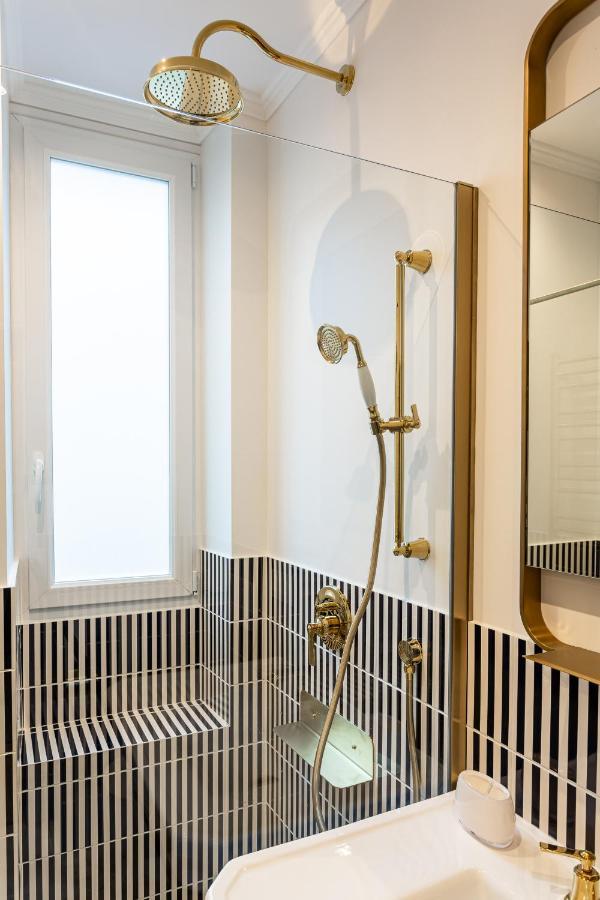 The San Giorgio Suite Downtown Montmartre Paris Exteriör bild